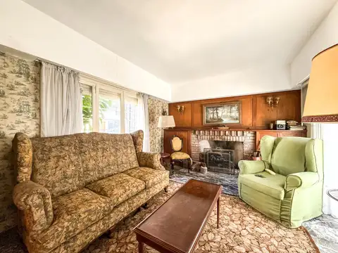 Casa 5 ambientes con 3 baños