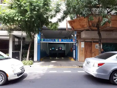 Avenida General Las Heras 2100