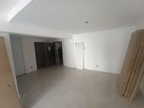 MANUEL UGARTE  al 2500 404