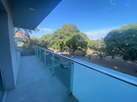 ALQUILER TEMPORARIO - 1 Dorm. con Vista al Parque sobre Av. Pellegrini