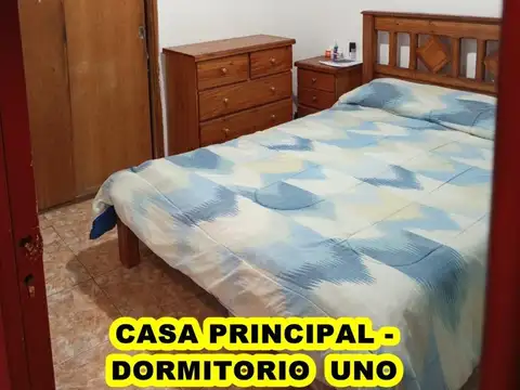 Casa en Venta con 1 cochera