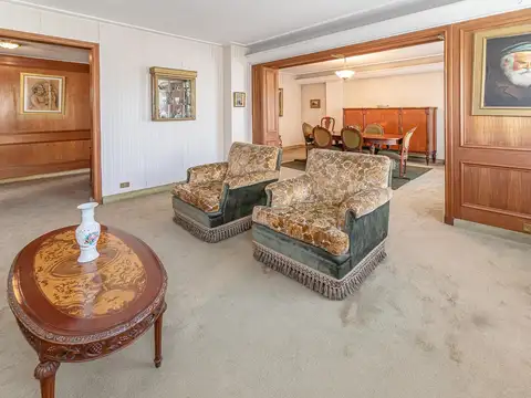 Venta Departamento 5 Ambientes en La Boca con balcón