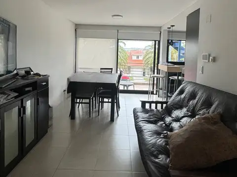 Depto Tipo Casa en Venta de 4 ambientes
