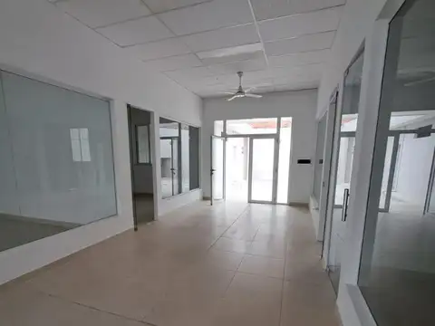 Local en Alquiler A Estrenar