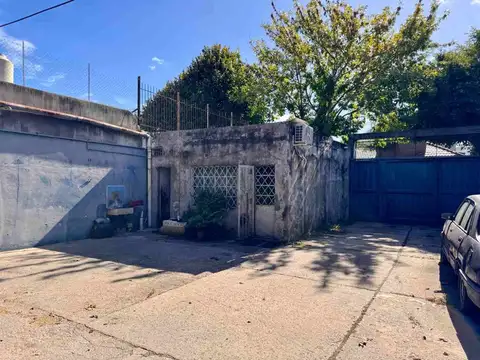 Calle 34 entre 26 y 27 1500