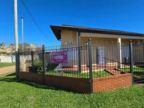 Casa en Venta, Casa Amplia y Luminosa, Impecable Estado