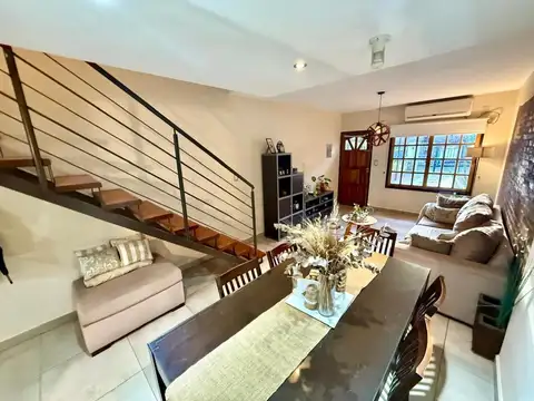 Casa en Venta en Villa Ballester, USD 170.000