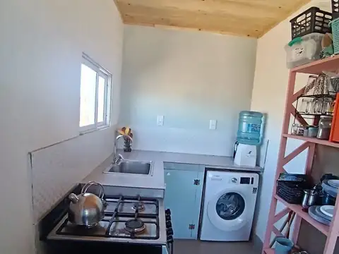 Casa 3 ambientes con 1 baño