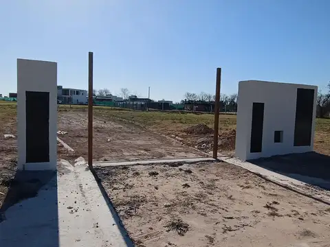 GLM. Venta Lote Interno Pueblo Nuevo. Bella Vista.
