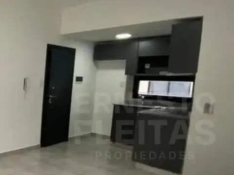 cervantes 2000, Villa Luzuriaga, Buenos Aires, Argentina.