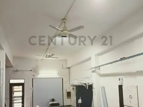 Se vende Departamento y local en Rafaela, barrio Mosconi