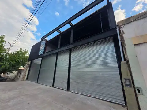 Local comercial en Alquiler calle Palma ? Maipú