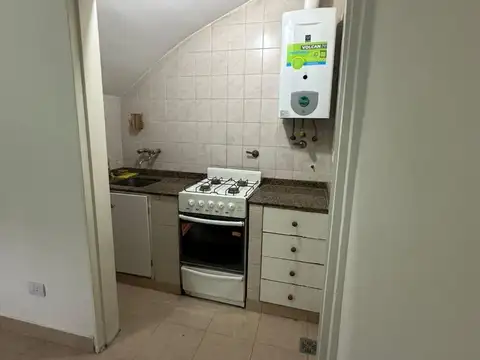 Depto Tipo Casa 3 ambientes con 1 baño