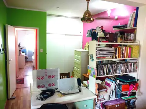 VENTA - Casa 3 ambientes - Excelente estado - Monte Grande - Apto Credito