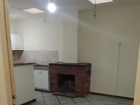 Departamento en Alquiler en Villa Ballester, $ 450.000