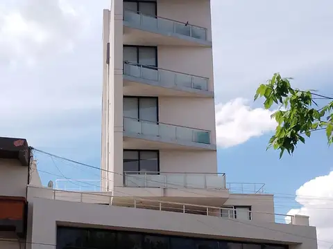 ALQUILER Local/Oficina Calle Azcuenaga Lujan