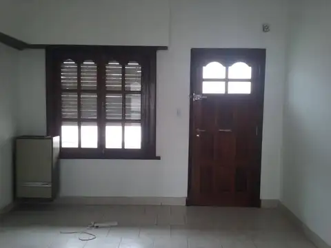 CASA 4 AMBIENTES VILLA PRIMERA MAR DEL PLATA