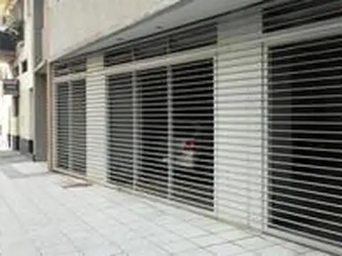 Cochera en VENTA Almagro