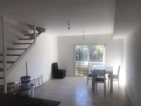 Combate Pavon 2330 , Piso 1