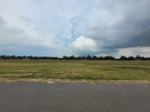 Terreno en Venta en Los Pinares Country Club, USD 37.000