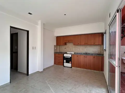 Depto Tipo Casa 2 ambientes con 1 baño