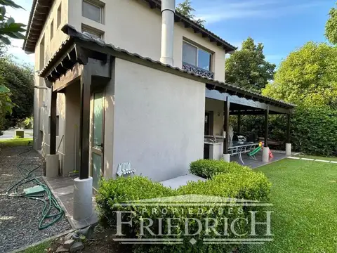 Casa en Venta de 3 dormitorios