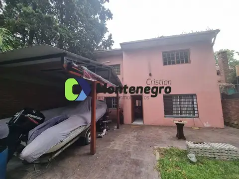 Casa en Venta con 6 cocheras