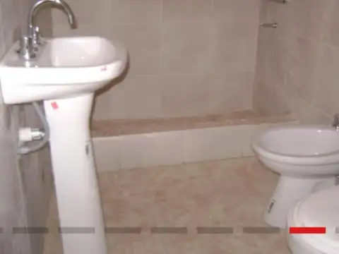 Teniente Martín R. Retes e/ Subteniente I. Gamarra y Subteniente Alfredo Fox