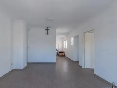 Depto Tipo Casa en Venta al Norte