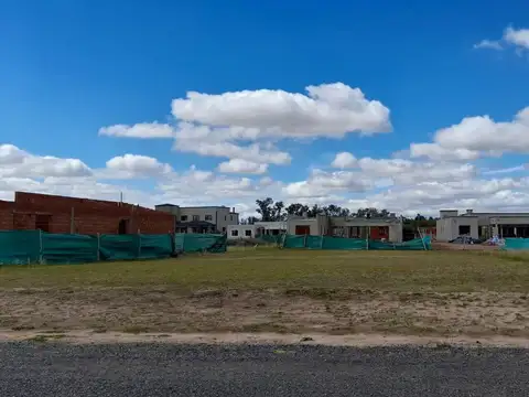 Terreno en Venta 20  mts Frente