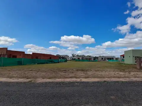 Terreno en Venta en Los Juncos, USD 30.000