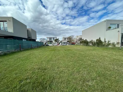VENTA lote interno en Los Castaños, Nordelta