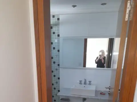 Departamento en Alquiler Temporal con 3 cocheras