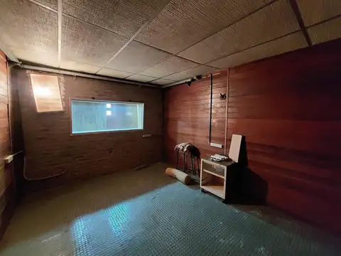 PH EN 2 PLANTAS - AMPLIO TERRENO