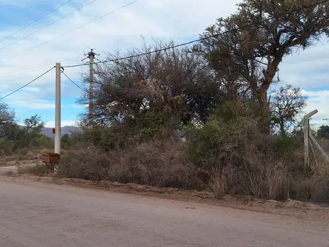 Terreno en Venta 49  mts Fondo