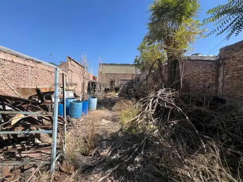 Montecaseros 1800, Piso 0