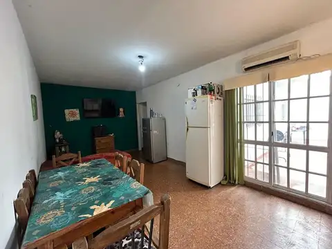 PH 3 AMBIENTES VENTA EN ADROGUE CON PATIO