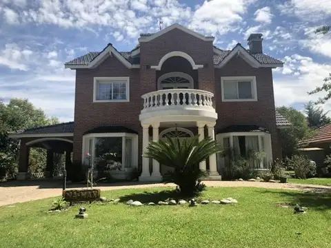 Casa en Venta de 4 dormitorios