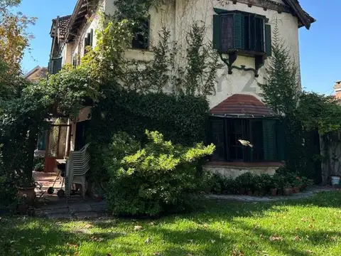 Casa estilo ingles en la mejor zona de La Lucila