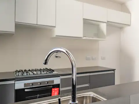 Departamento en Venta en Refinerias, USD 175.000