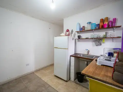 Casa en venta un domitorio con pileta La carolina