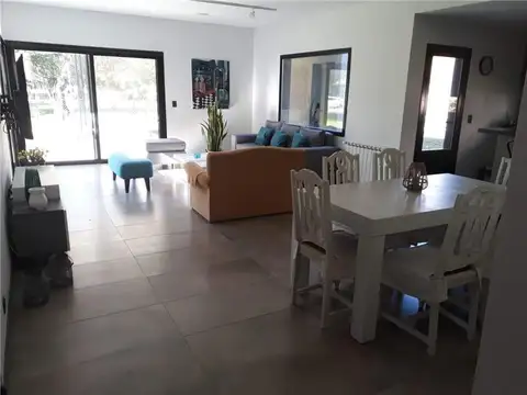 Casa en Alquiler en Ezeiza, USD 3.000