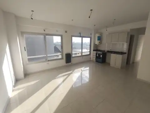 Venta - Departamento - 3 Amb - Apto Credito - Villa Luro - Permuta - Patio - Parrilla
