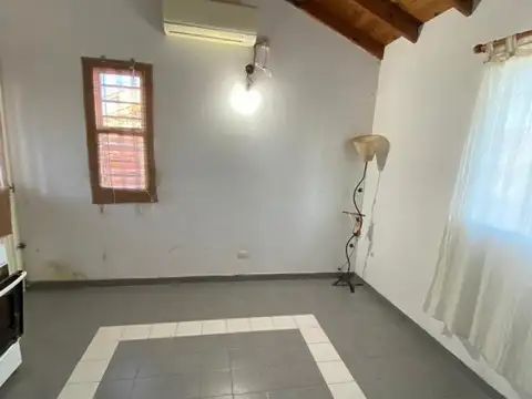 Casa en Alquiler en Zarate, $ 550.000