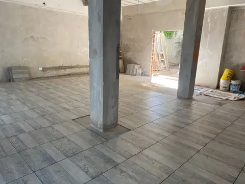Local en Alquiler 1 año