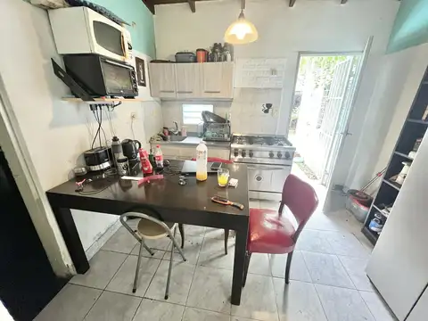 Casa en Tigre sobre Lote con Doble Acceso.