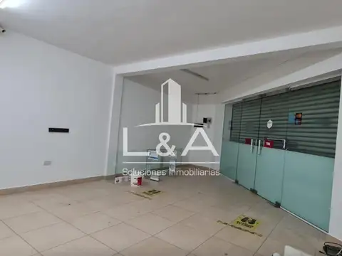 EN ALQUILER GALPÓN Y LOCAL COMERCIAL