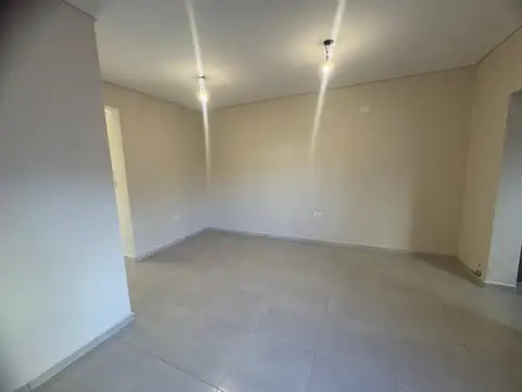 Departamento 5 ambientes con 1 baño