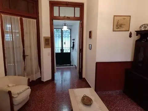Venta, Casa, Terreno, Parrilla, Jardín , Luján, Permuta