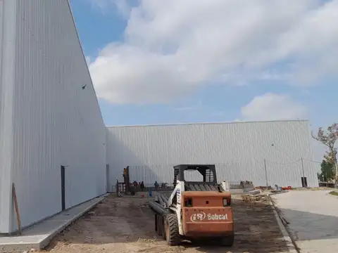 Nave Industrial 1200 m² a Estrenar - Parque Industrial Reconquista - Trujui - Moreno